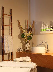Indulge Spa Retreat - Attractions Perth 1
