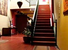 Retreat In The Suburbs - Attractions Perth 1