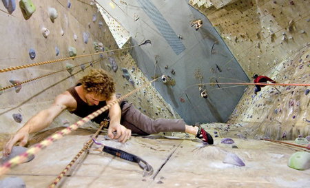 Cliffhanger Climbing Gym - Attractions Perth 2