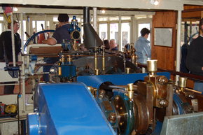 Emmylou Paddle Steamer - Attractions Perth 5