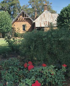 Heritage Rose Garden - Attractions Perth 0