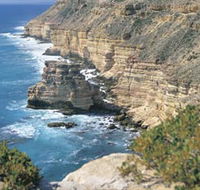 Island Rock and Natural Bridge - Attractions Perth