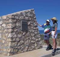 Potshot Monument - Attractions Perth