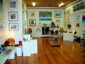 Off The Slate Gallery - Attractions Perth 0
