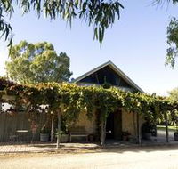 Lake Breeze Wines - Attractions Perth