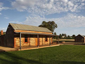 Hentley Farm - Attractions Perth 0