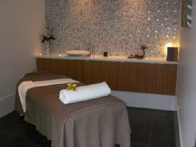 Spa On Brougham - Attractions Perth 0
