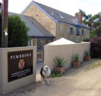 Pembroke Estate Vineyard - Attractions Perth