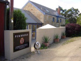 Pembroke Estate Vineyard - Attractions Perth 0