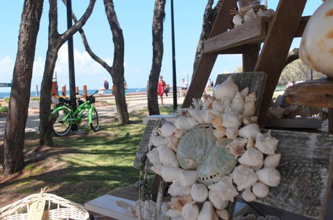 Broadbeach Beachfront Markets - Attractions Perth 3