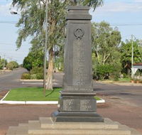 Winton War Memorial - Attractions Perth
