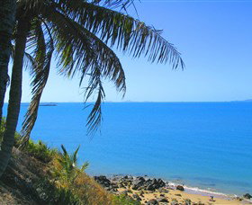 Eimeo Beach - Attractions Perth 0