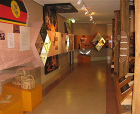 Krowathunkoolong Keeping Place - Attractions Perth 0