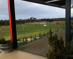 Banks Road Vineyard - Attractions Perth 0