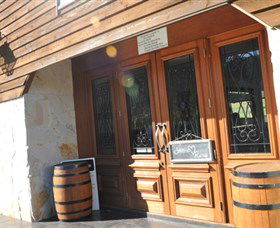 Sarabah Estate Vineyard - Attractions Perth 2