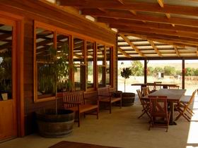 Gomersal Wines - Attractions Perth 1