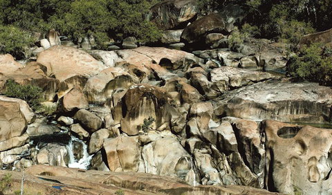 Macintyre Falls Lookout - Attractions Perth 2