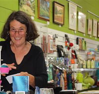 Artists on Parade Art Gallery - Attractions Perth