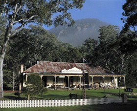 Newnes Kiosk - Attractions Perth 0