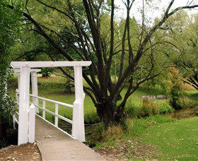 Alma Park - Attractions Perth 2