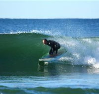 Surfaris Surf Camp - Attractions Perth