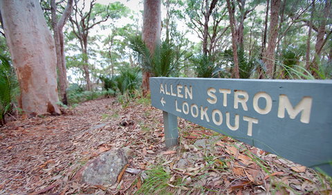 Strom Loop - Attractions Perth 1