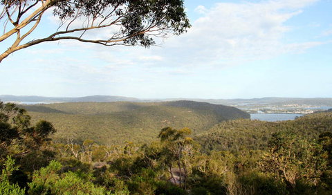 Staples Lookout - Attractions Perth 1