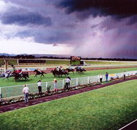 Hawkesbury Race Club - Attractions Perth