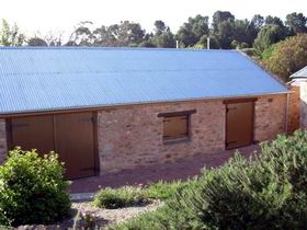 Reynella Horse Changing Station - Attractions Perth 1