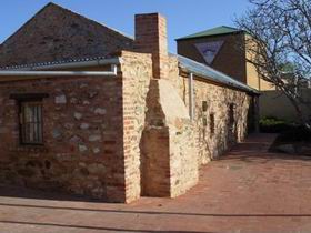 Reynella Horse Changing Station - Attractions Perth 2