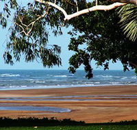 Beachfront Hotel - Attractions Perth
