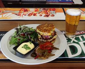 Francis Hotel Thallon - Attractions Perth 2