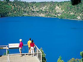 Blue Lake Rotary Lookout - Attractions Perth 0