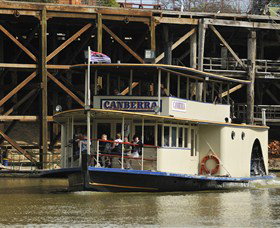 Paddlesteamer Canberra - Attractions Perth 1