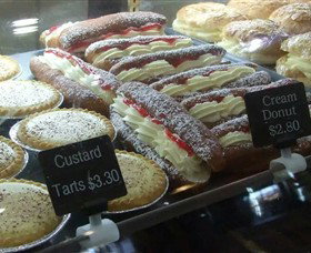Strathy Hot Bread - Attractions Perth 1