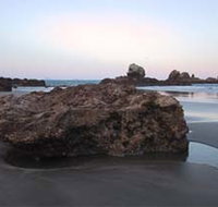Smalleys Beach - Attractions Perth