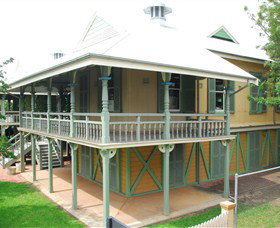 Moree Lands Office Historical Building - Attractions Perth 1