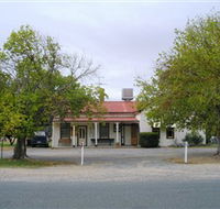 Round Hill Hotel - Attractions Perth