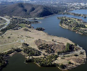 Lindsay Pryor National Arboretum - Attractions Perth 0