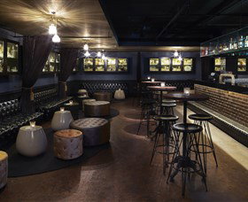 Luckyâ€™s Speakeasy - Attractions Perth 1