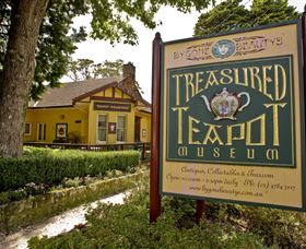 Bygone Beautys Treasured Teapot Museum And Tearooms - Attractions Perth 3