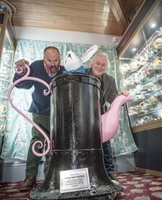 Bygone Beautys Treasured Teapot Museum And Tearooms - Attractions Perth 7