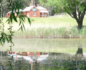 Queanbeyan Art Society - Attractions Perth 0