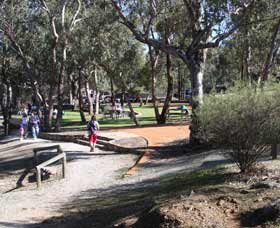 Syd's Rapids And Aboriginal Heritage Trail, Avon Valley - Attractions Perth 3