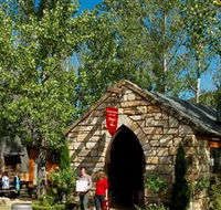 Stonehurst Cedar Creek Vineyard - Attractions Perth