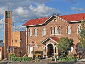 Ipswich Antique Centre - Attractions Perth 1