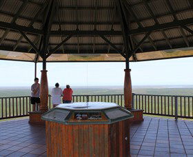 Wild Horse Mountain Lookout - Attractions Perth 3