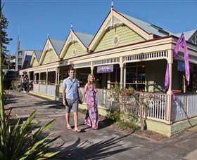 Historic Terrace Houses - Attractions Perth 1