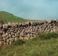 Historic Dry Stone Walls - Attractions Perth