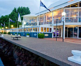 DAlbora Marinas Nelson Bay - Attractions Perth 3